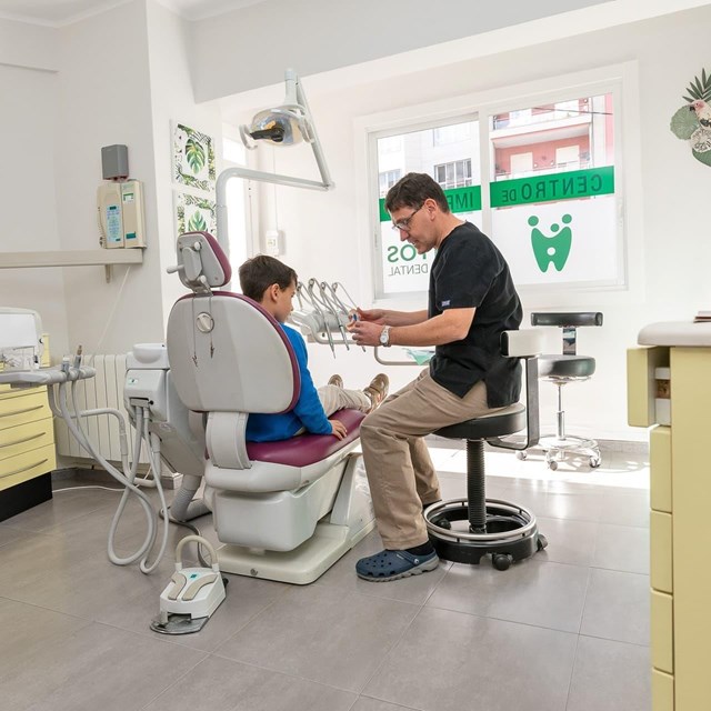 Clínica dental en Baiona para toda la familia