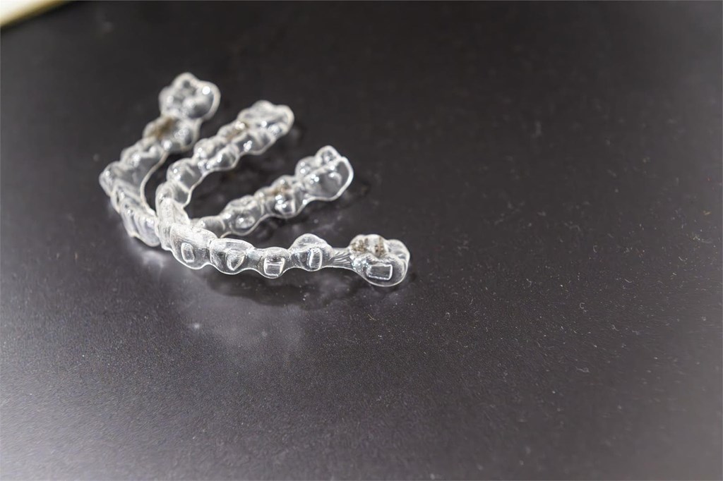 La ortodoncia invisible: más que estética, ¿cómo mejora tu salud bucal?