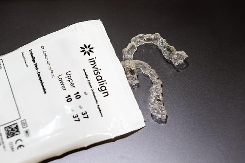Mitos y realidades sobre la ortodoncia invisible de Invisalign